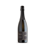Premiumsekt im Champagner-Stil. Als Blanc de Noir vom Schwarzriesling gekeltert und schonend im Stahl- und Barriquefass gereift. In traditioneller Flaschengärung erzeugt. Ein Jahrgangs Winzersekt